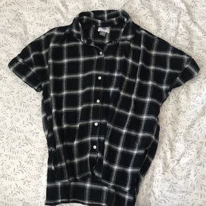 Plaid B&W Top
